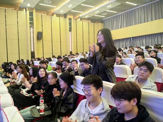 e4e6f08bc04f891ac187f3e2627be042